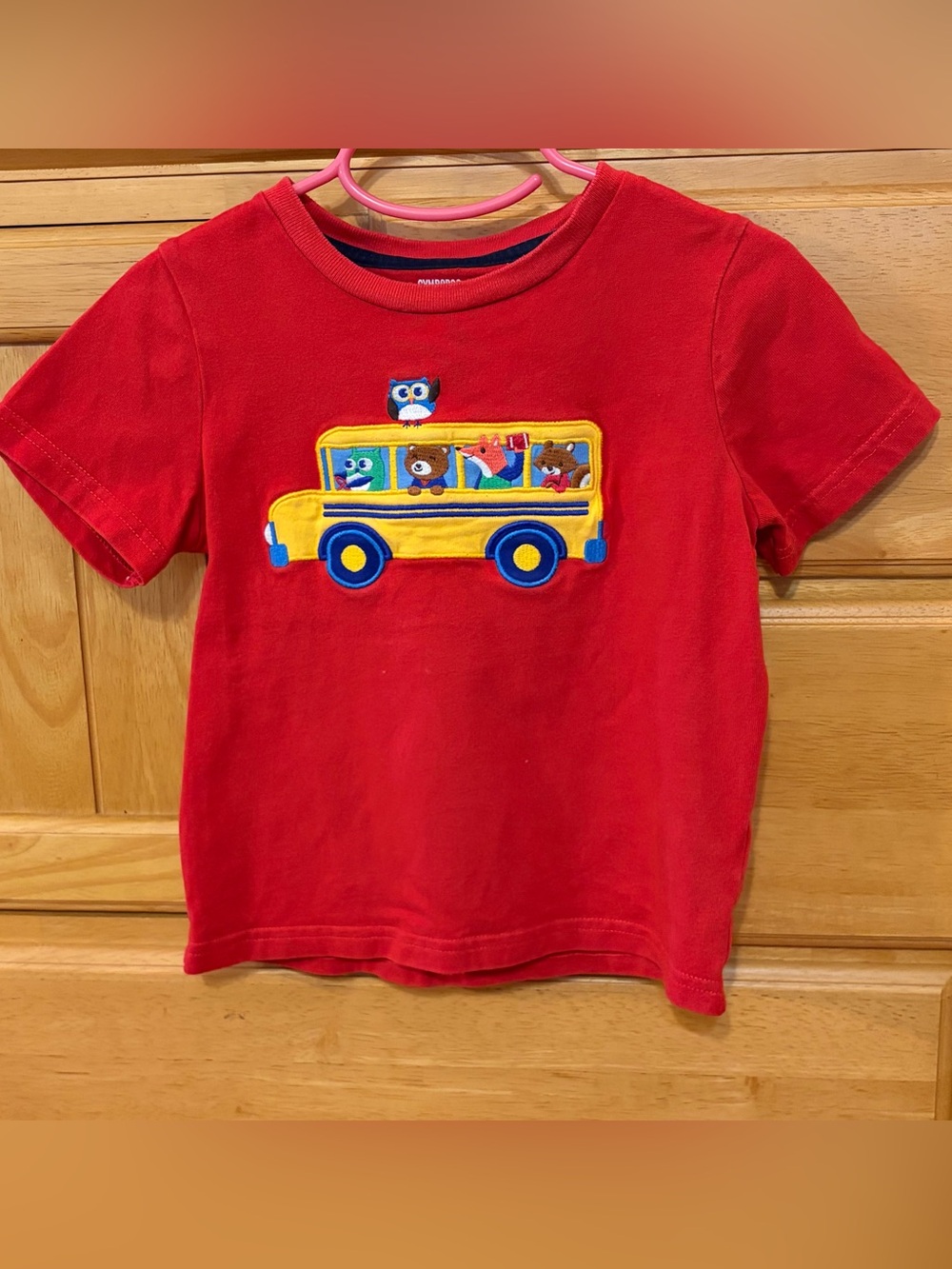 Gymboree Boy's Red Short Sleeve Tee Shirt w/Yellow School Bus Appliqué Size 3T